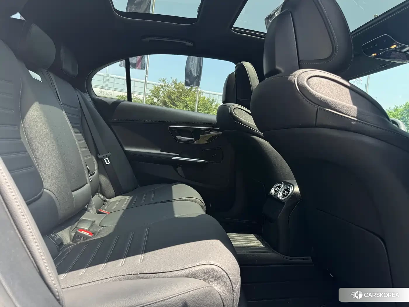 Mercedes-Benz C-class 2023 Белый из Китая, фото 5