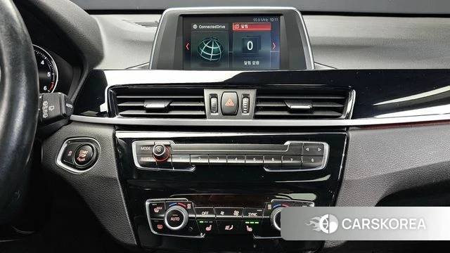 BMW X1 (F48) 2018 Черный из Кореи, фото 5