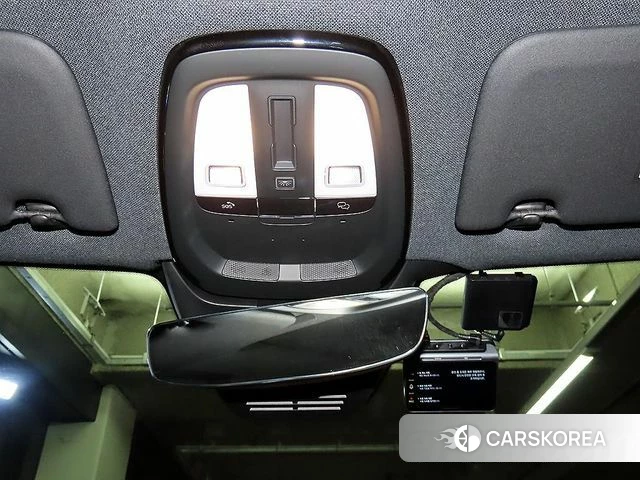 Volvo XC40 2024 Черный из Кореи, фото 5