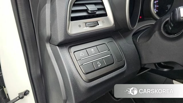 Ssangyong Tivoli Armor 2018 Белый из Кореи, фото 5
