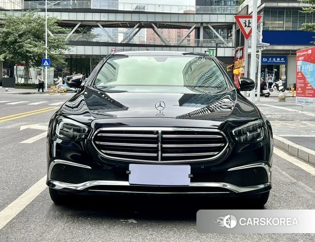 Mercedes-Benz E-Class 2022 Черный из Китая, фото 5