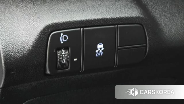 Hyundai The New Avante (CN7) 2023 Белый из Кореи, фото 5