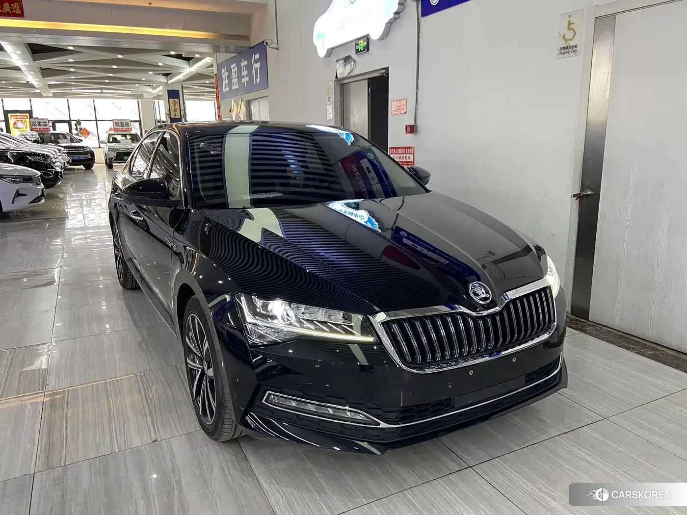 Skoda Superb 2023 Черный из Китая, фото 5