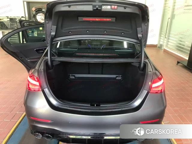 Mercedes-Benz AMG C-Class 2025 Темно-серый из Китая, фото 5