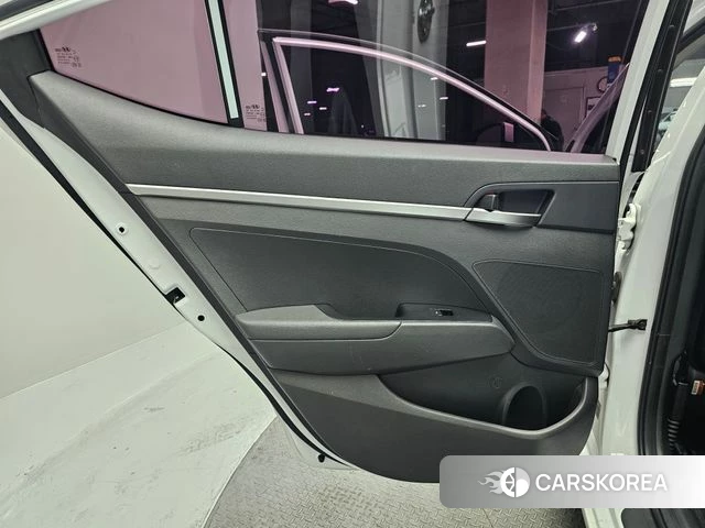 Hyundai The New Avante AD 2019 Белый из Кореи, фото 5