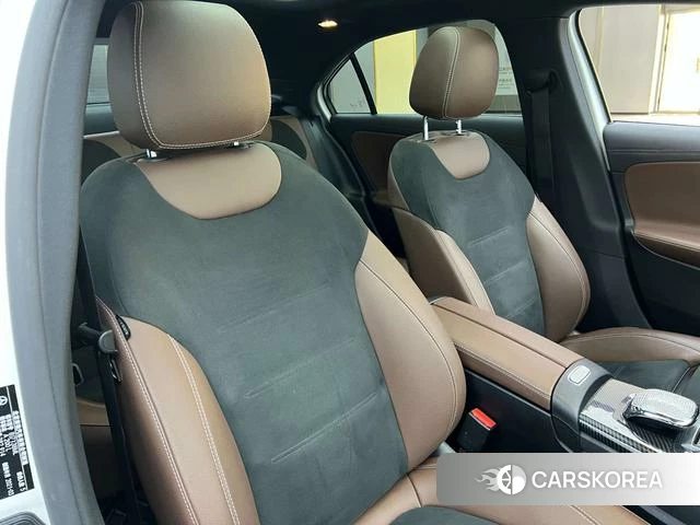 Mercedes-Benz A-Class 2021 Белый из Китая, фото 5