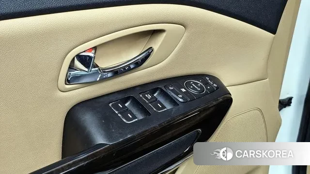 Kia The New Carnival 2019 Белый из Кореи, фото 5