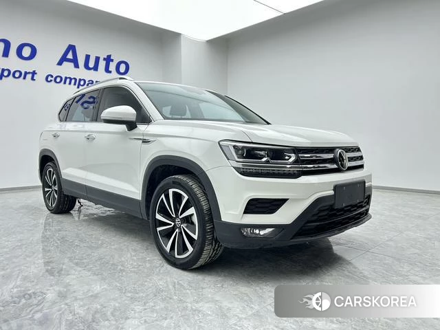 Volkswagen Tharu 2023 Белый из Китая, фото 5