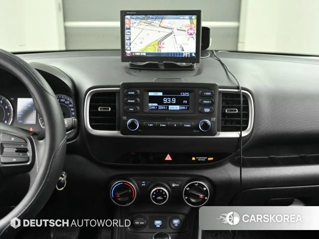 Hyundai Venue 2019 Серый из Кореи, фото 5
