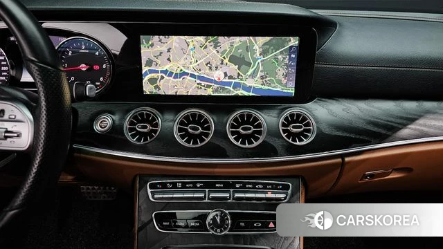 Mercedes-Benz E-Class W213 2018 Черный из Кореи, фото 5