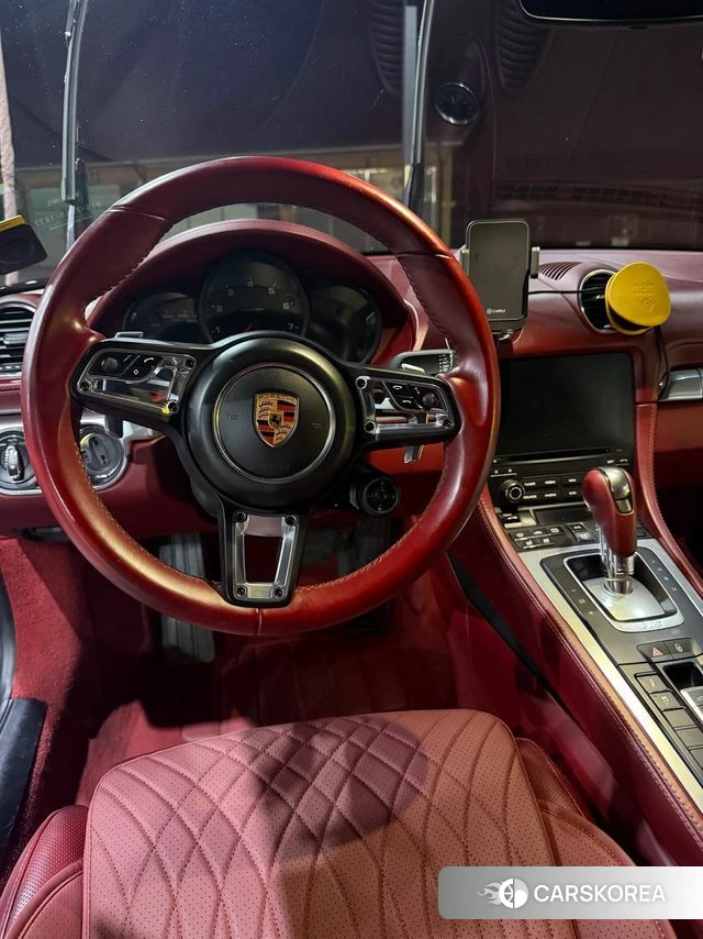 Porsche 718 Boxster 2018 Черный из Кореи, фото 5