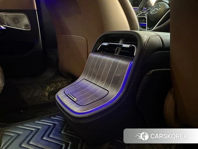 Mercedes-Benz E-Class 2025 Черный из Китая, фото 5