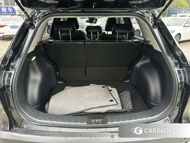 Toyota Frontlander 2023 Черный из Китая, фото 5