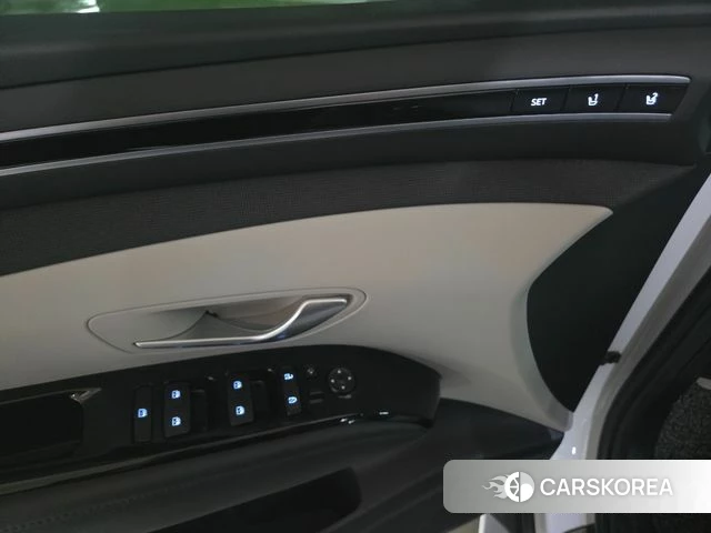Hyundai Tucson (NX4) 2022 Белый из Кореи, фото 5