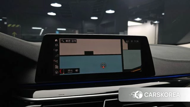 BMW 5 Series (G30) 2019 Белый из Кореи, фото 5