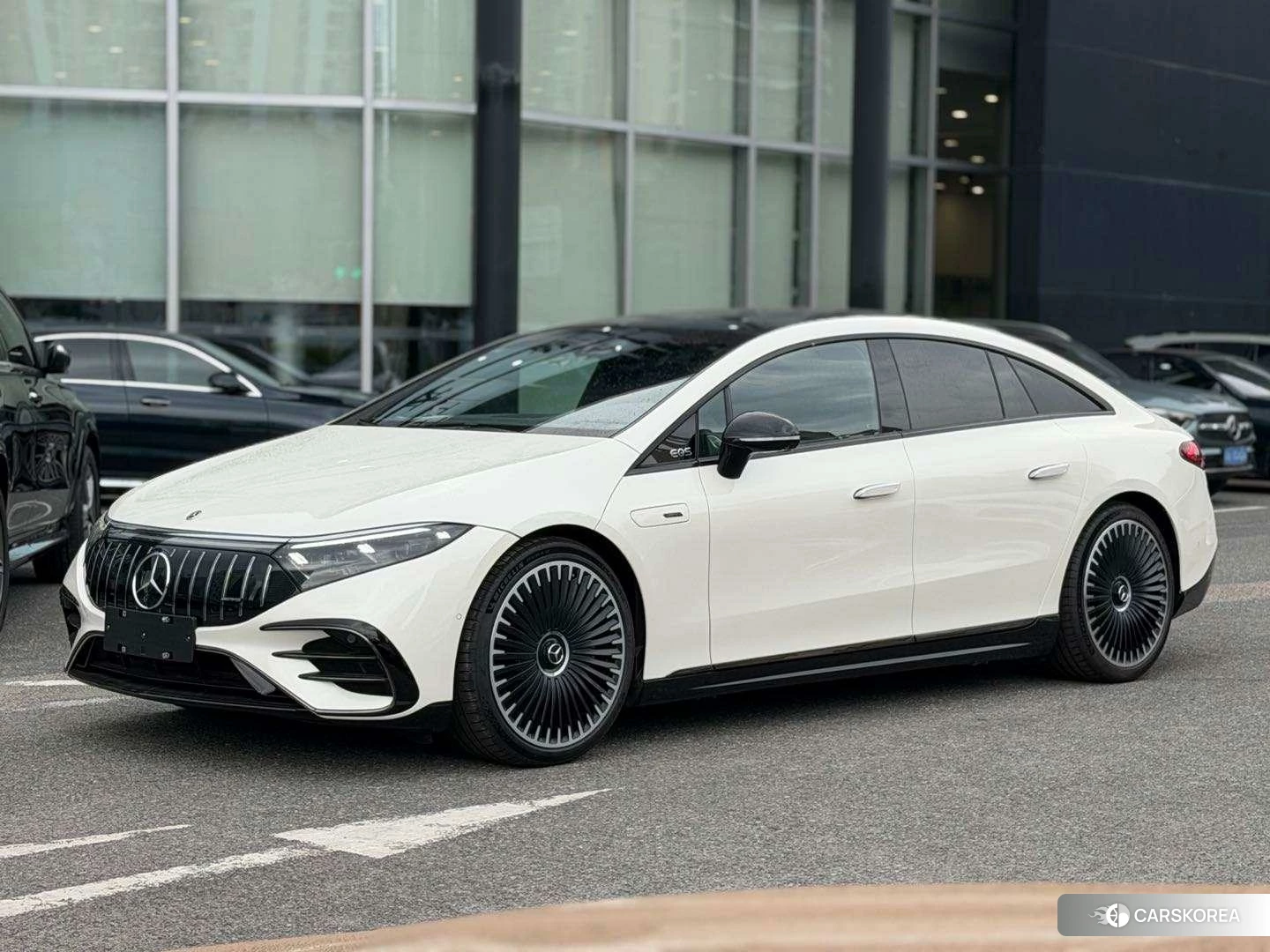 Mercedes-Benz AMG EQS 2022 Белый из Китая, фото 5