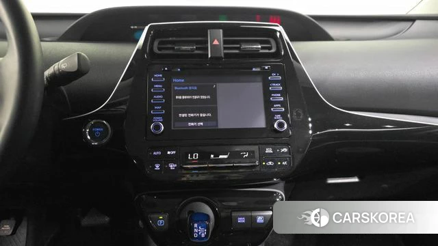Toyota Prius 4th Generation 2021 Черный из Кореи, фото 5