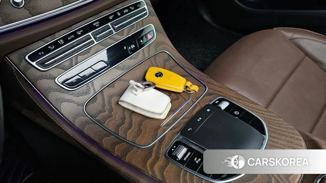 Mercedes-Benz E-Class W213 2021 Белый из Кореи, фото 5