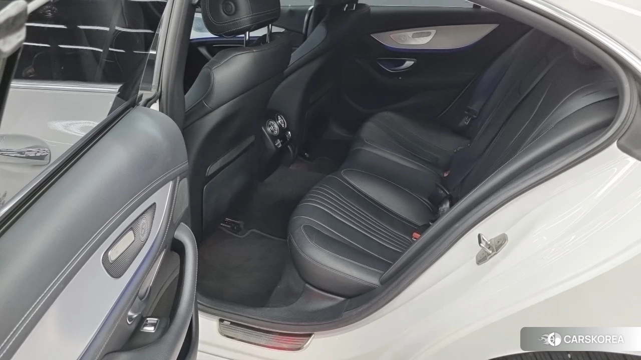 Mercedes-Benz CLS-Class C257 2019 Белый из Кореи, фото 5