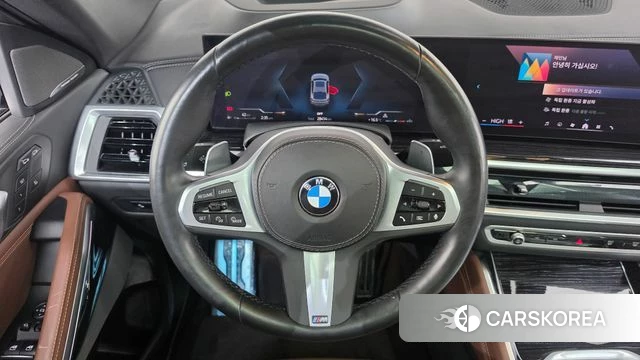 BMW X6 (G06) 2024 Светло-серебряный цвет из Кореи, фото 5