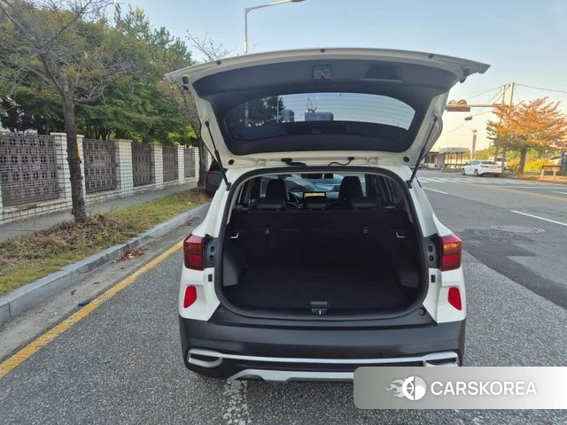 Kia Seltos 2019 Белый двухцветный из Кореи, фото 5