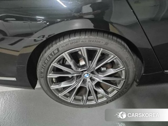 BMW 7 Series (G11) 2019 Черный из Кореи, фото 5