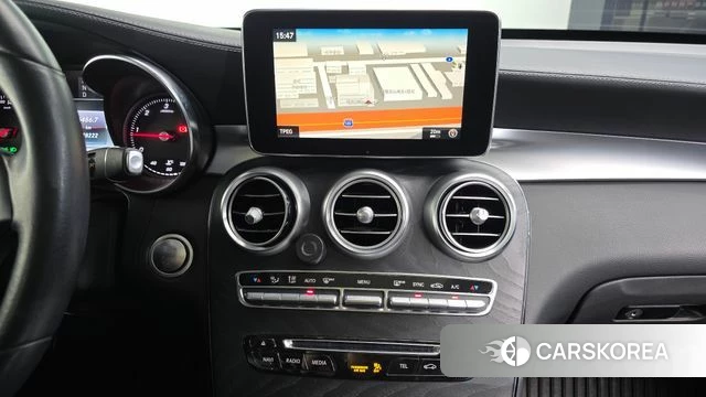 Mercedes-Benz GLC-Class X253 2018 Белый из Кореи, фото 5