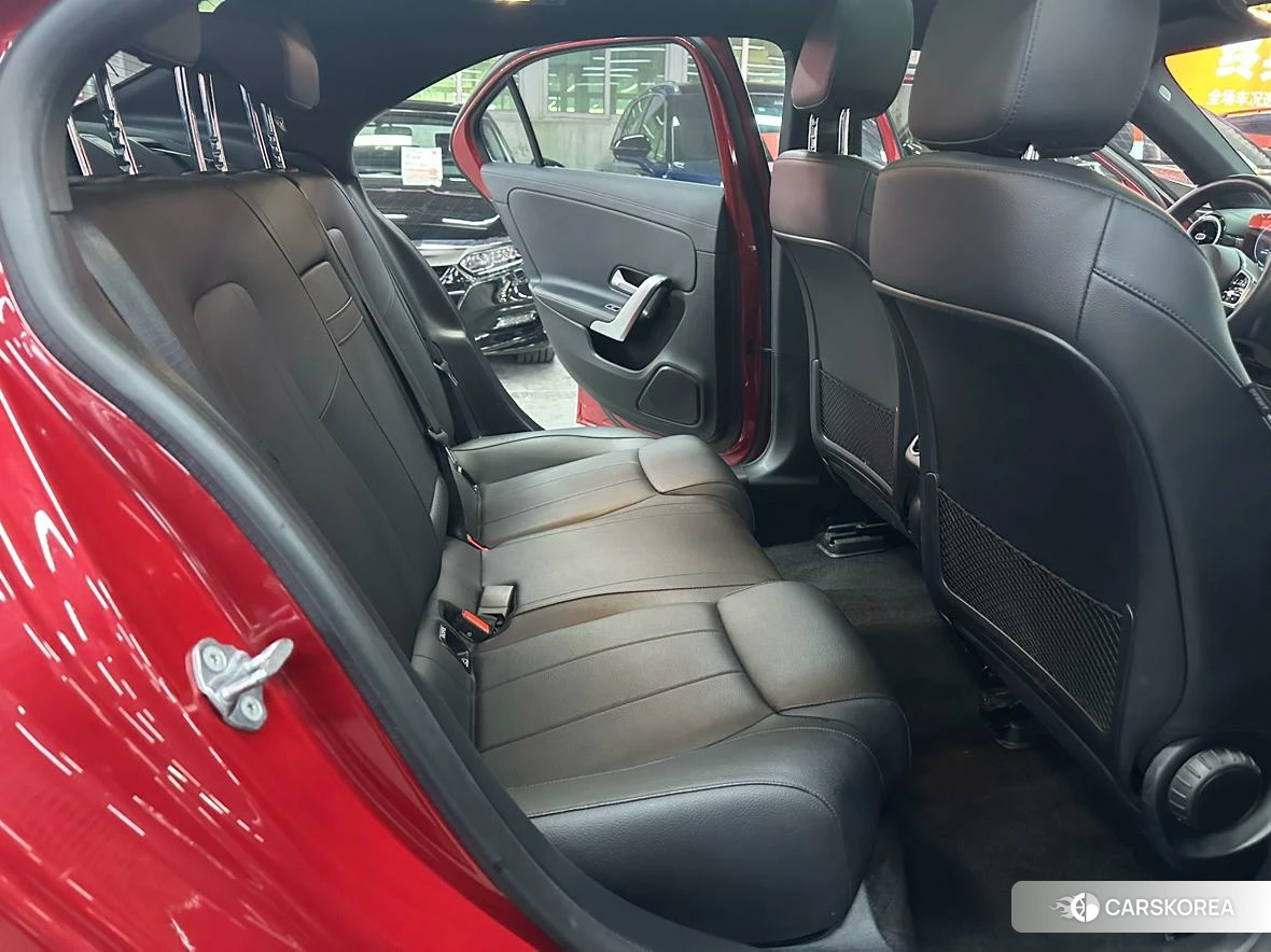 Mercedes-Benz A-Class 2021 Красный из Китая, фото 5