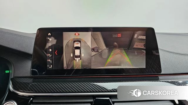 BMW 5 Series (G30) 2019 Белый из Кореи, фото 5