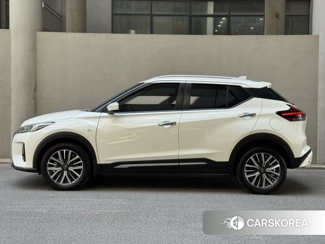 Nissan Kicks 2023 Белый из Китая, фото 5