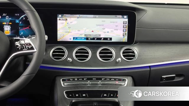 Mercedes-Benz E-Class W213 2023 Черный из Кореи, фото 5