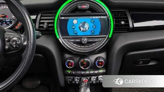 Mini Cooper Convertible 2019 Синий из Кореи, фото 5