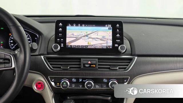 Honda Accord 10th Generation 2018 Песочный из Кореи, фото 5