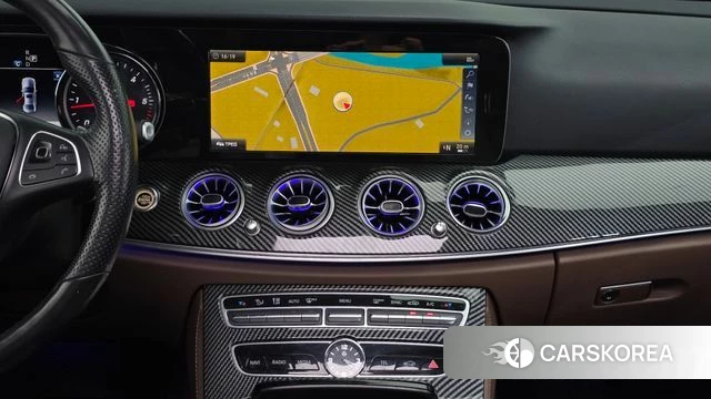 Mercedes-Benz E-Class W213 2018 Белый из Кореи, фото 5