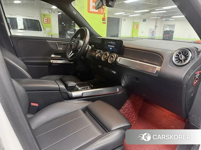 Mercedes-Benz GLB 2021 Белый из Китая, фото 5