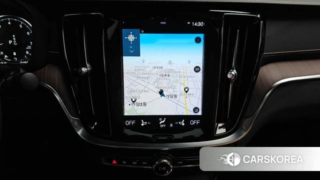 Volvo S60 3rd generation 2021 Белый из Кореи, фото 6