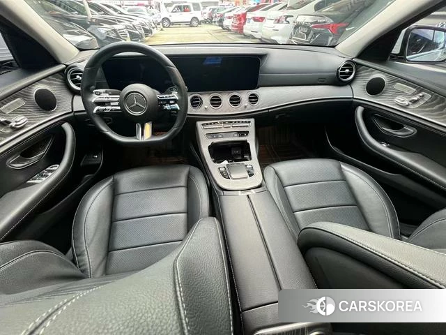 Mercedes-Benz E-Class 2021 Белый из Китая, фото 5