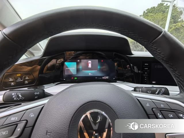 Volkswagen Golf 2021 Красный из Китая, фото 5