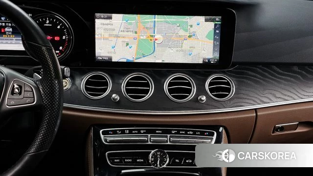 Mercedes-Benz E-Class W213 2018 Черный из Кореи, фото 5