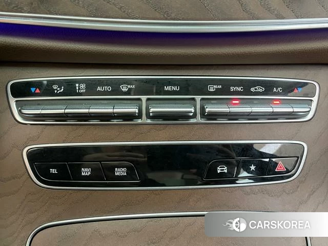 Mercedes-Benz E-Class 2023 Черный из Китая, фото 5