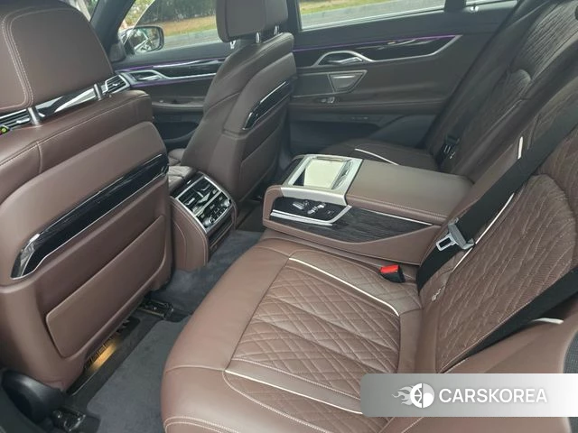BMW 7 Series (G11) 2020 Черный из Кореи, фото 5