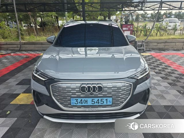 Audi Q4 e-Tron (F4) 2022 Небесно-голубой из Кореи, фото 5