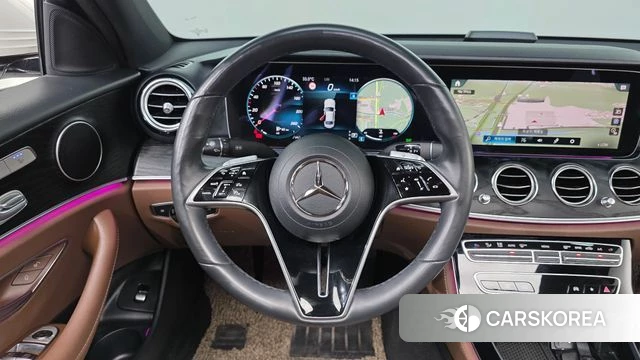 Mercedes-Benz E-Class W213 2023 Белый из Кореи, фото 5