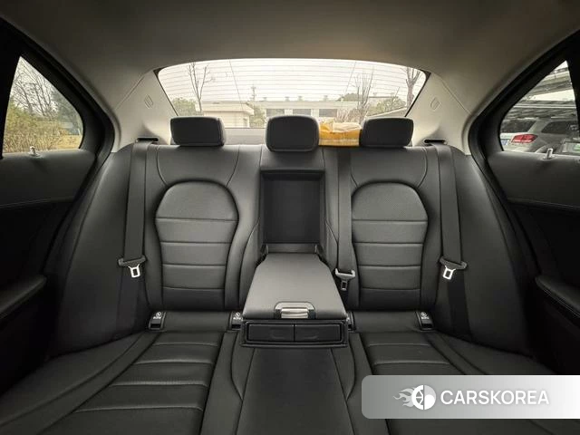 Mercedes-Benz C-class 2020 Серебристо-серый из Китая, фото 5
