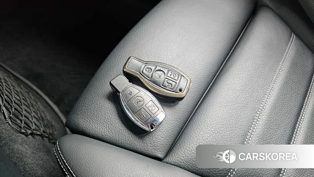 Mercedes-Benz GLC-Class X253 2018 Черный из Кореи, фото 5