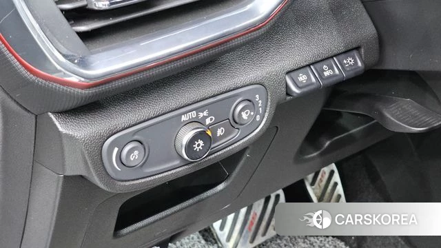 Chevrolet (GM Daewoo) Trailblazer 2023 Белый из Кореи, фото 5