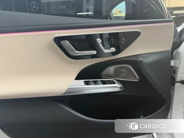 Mercedes-Benz E-Class W214 2026 Белый из Кореи, фото 5