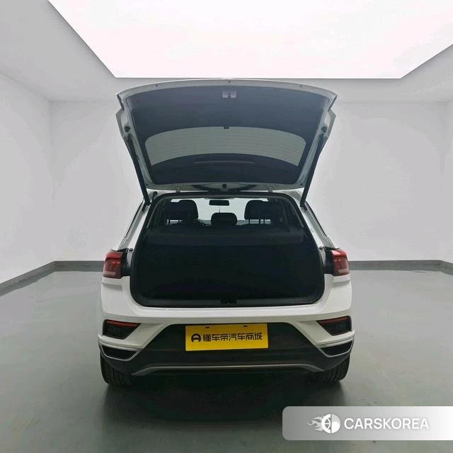 Volkswagen T-Roc 2021 Белый из Китая, фото 5