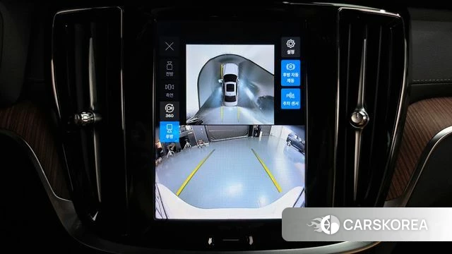 Volvo S60 3rd generation 2023 Белый из Кореи, фото 5