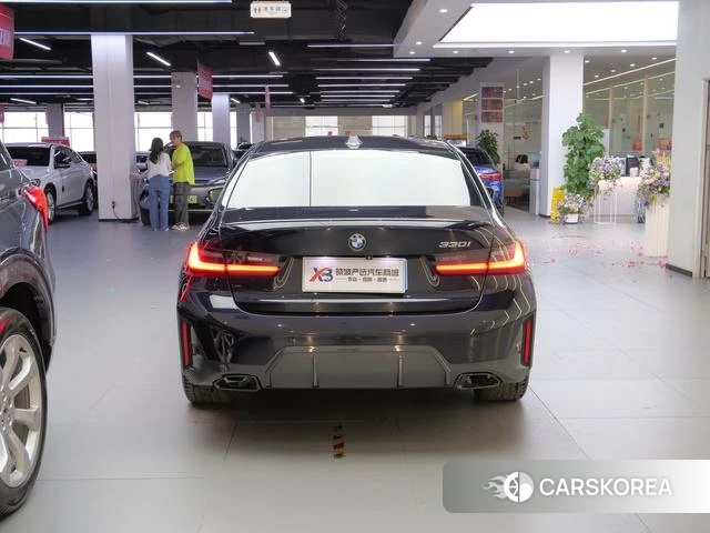 BMW 3 series 2023 Черный из Китая, фото 5